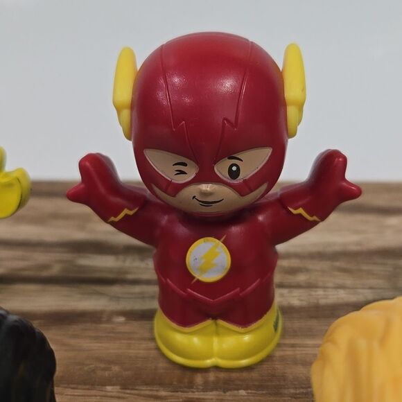 Little People 2020 Mattel DC Comics Super Heros Figures Lot - Picture 3 of 16